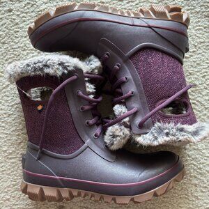 BOGS Women’s Arcata Faded Snow Winter Boots Size 9 Wine Waterproof Faux Fur